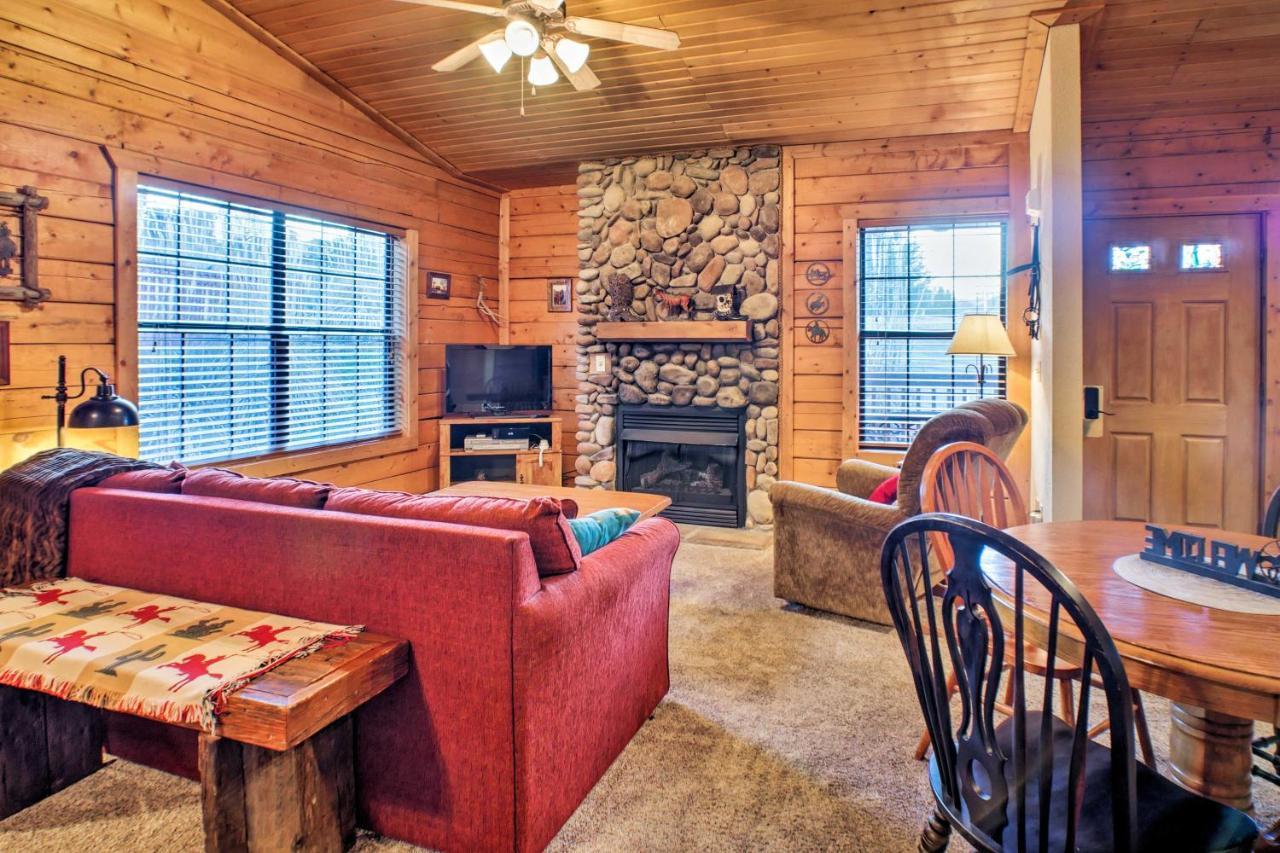 Cabin-Style Studio Right Off The Branson Strip! Apartment Exterior foto